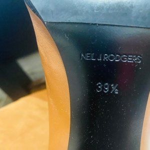 Neil J Rodgers Brand new